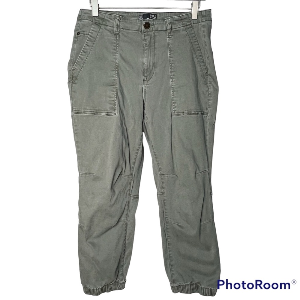 BBJ Los Angeles olive green gathered ankle cropped pants size 14